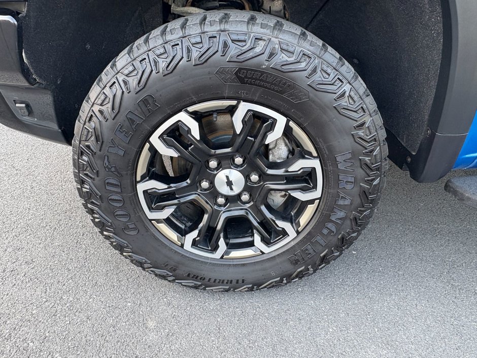 2023 Chevrolet SILVERADO K1500 ZR2 ZR2-8