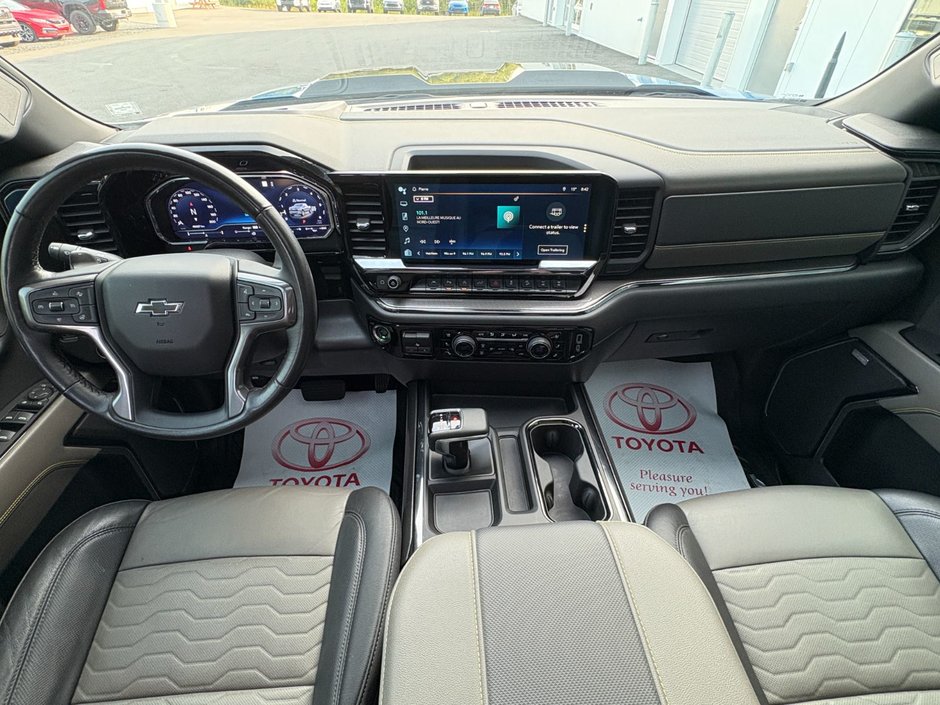 2023 Chevrolet SILVERADO K1500 ZR2 ZR2-13