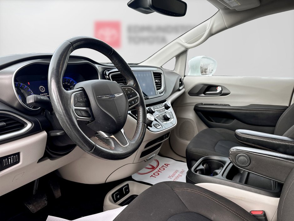 2020 Chrysler PACIFICA TOURING Touring-9