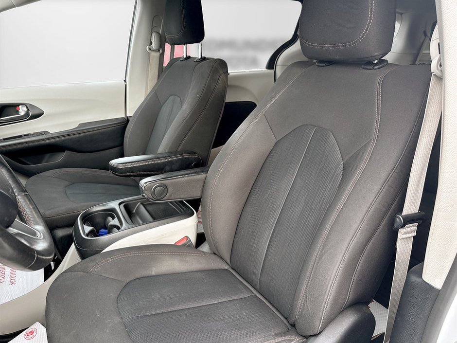 2020 Chrysler PACIFICA TOURING Touring-10