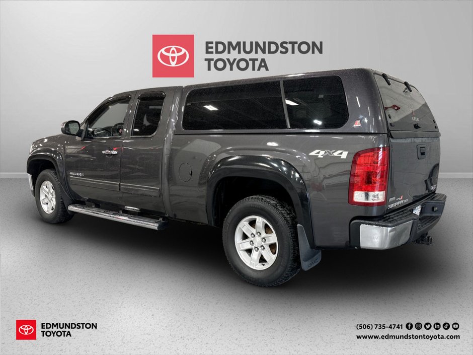 2011 GMC Sierra 1500 SLE-2