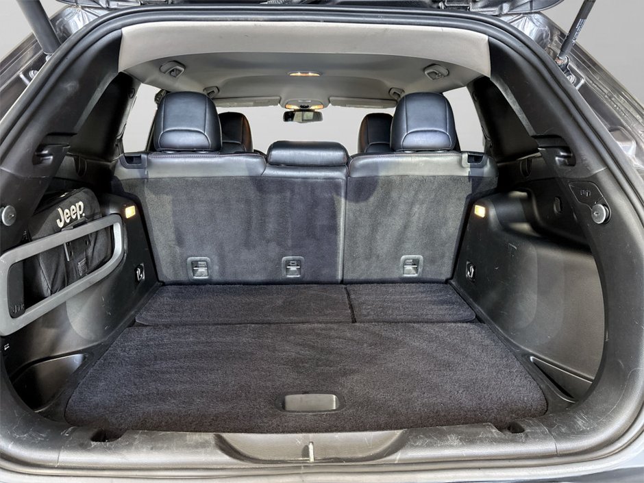 2015 Jeep CHEROKEE Trailhawk-13