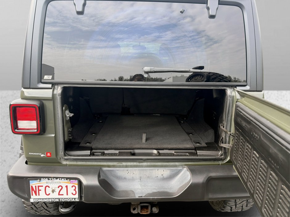 Jeep WRANGLER UNLIMITED SPORT Unlimited Willys 2021-13