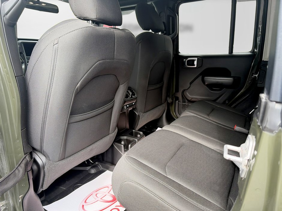 Jeep WRANGLER UNLIMITED SPORT Unlimited Willys 2021-12