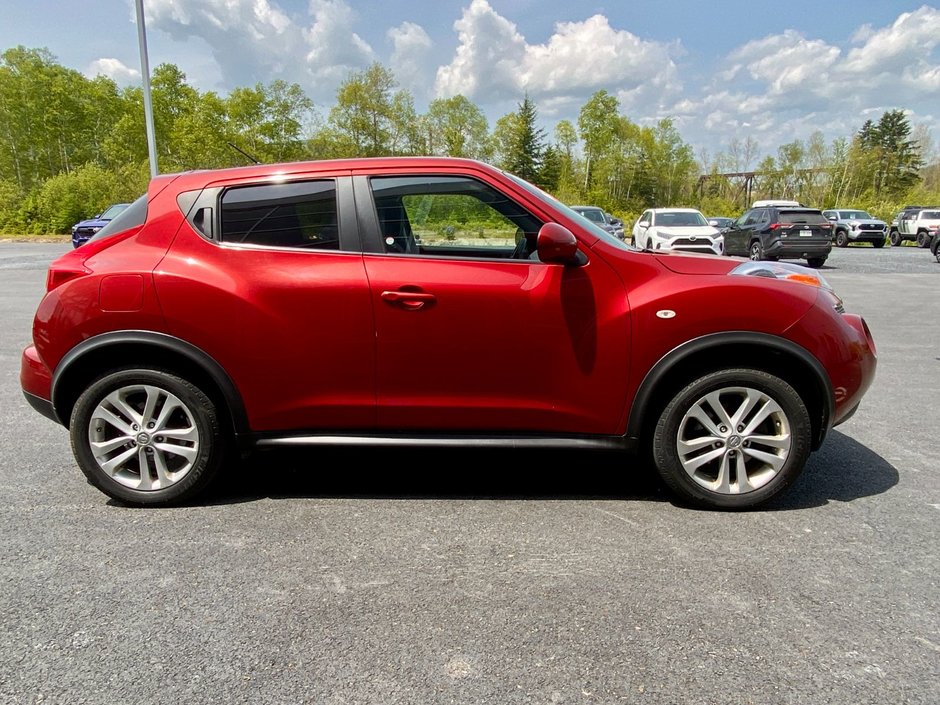 2012 Nissan JUKE S/SV/SL S-3