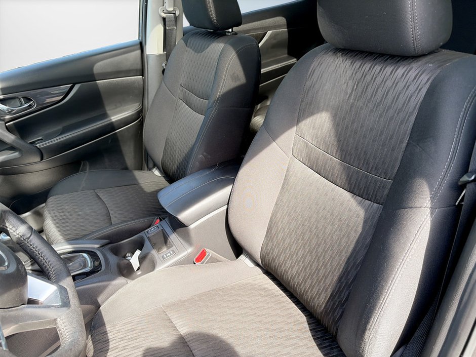 Nissan ROGUE  2020-8