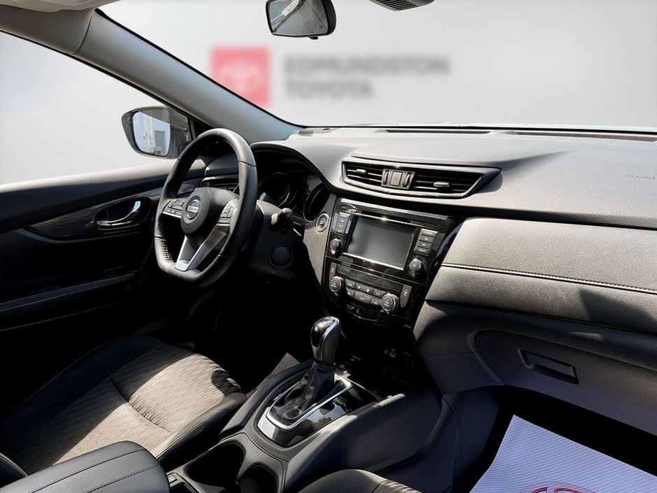 Nissan ROGUE  2020-7