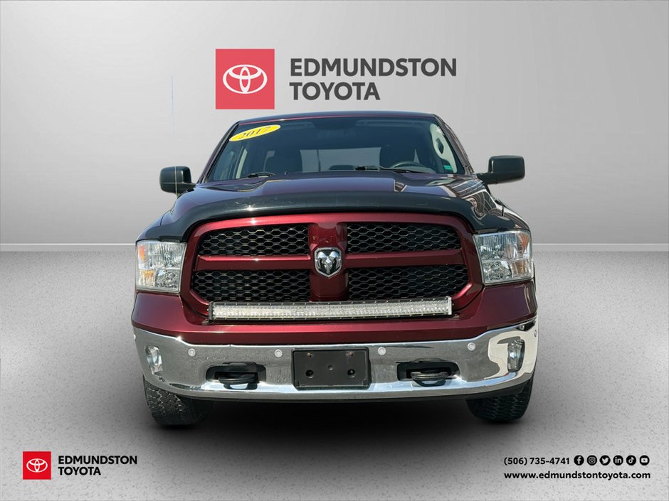 Ram 1500 SLT Outdoorsman 2017-4