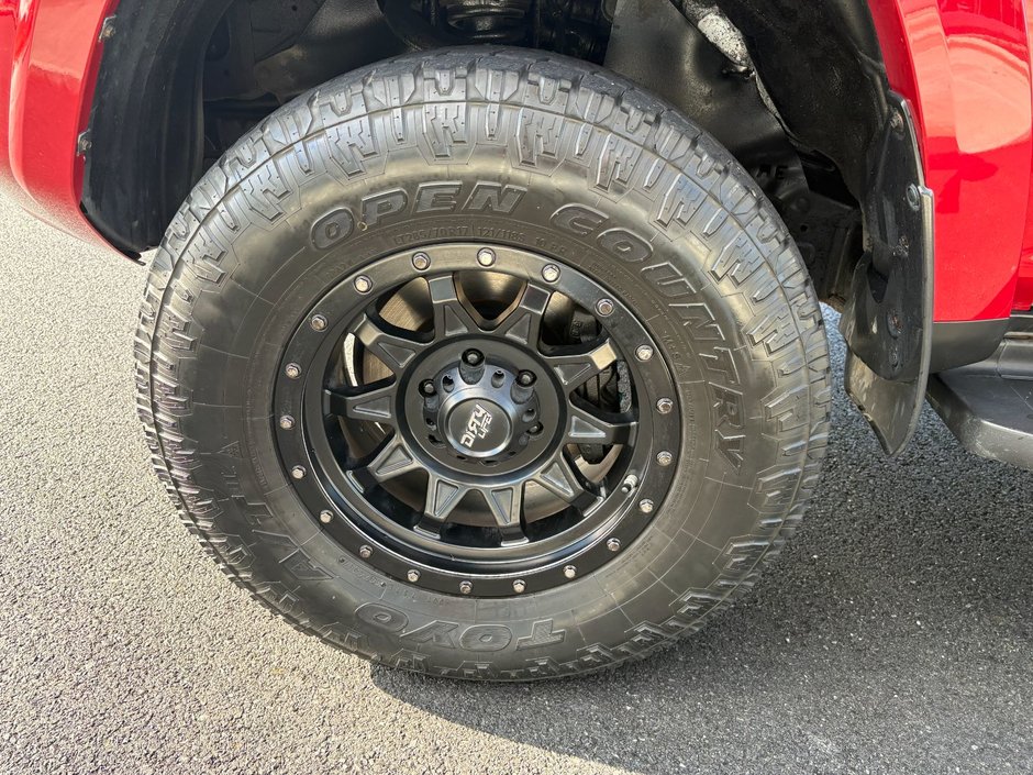 2016 Toyota 4RUNNER SR5 SR5-8