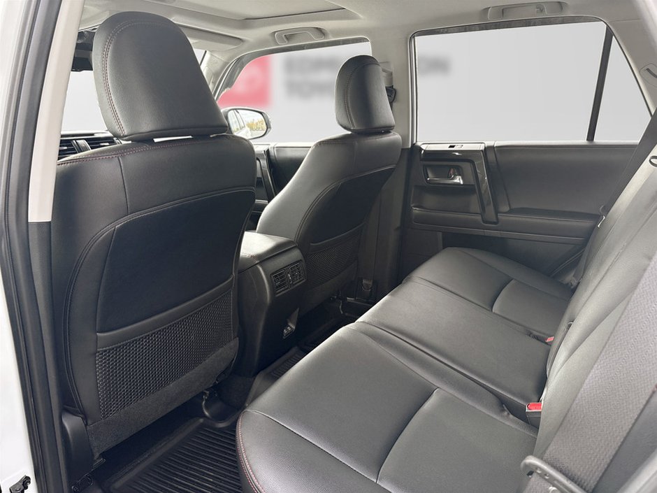 2020 Toyota 4RUNNER-11