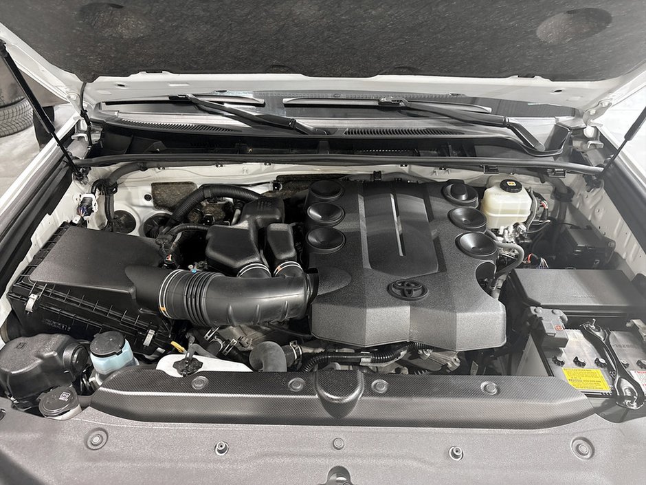 2021 Toyota 4RUNNER-14