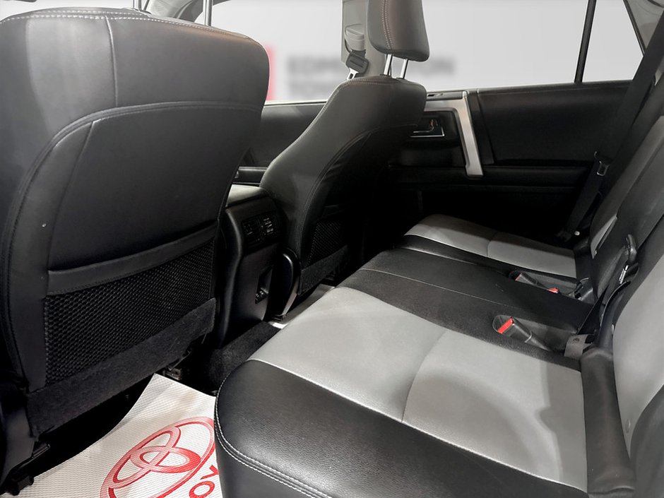 2021 Toyota 4RUNNER-12