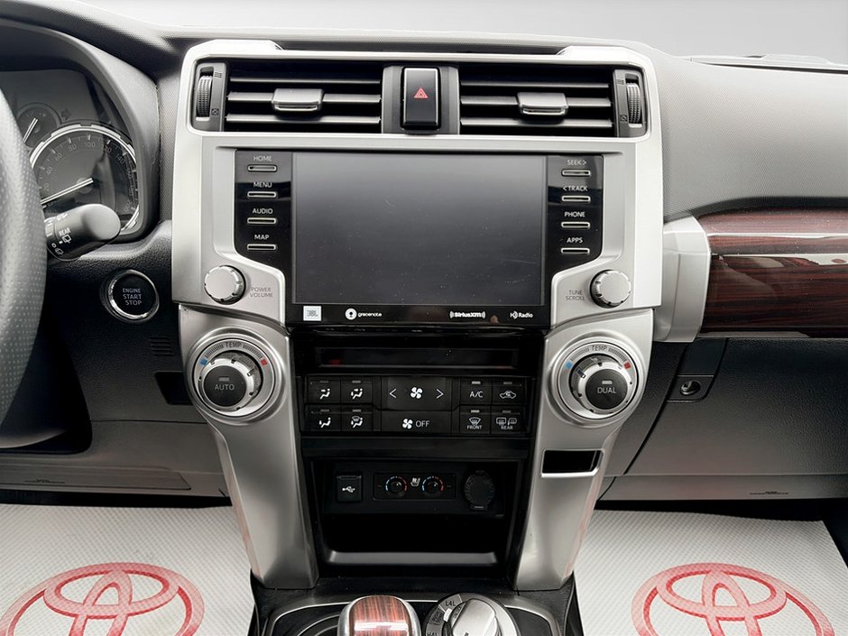 2021 Toyota 4RUNNER-10