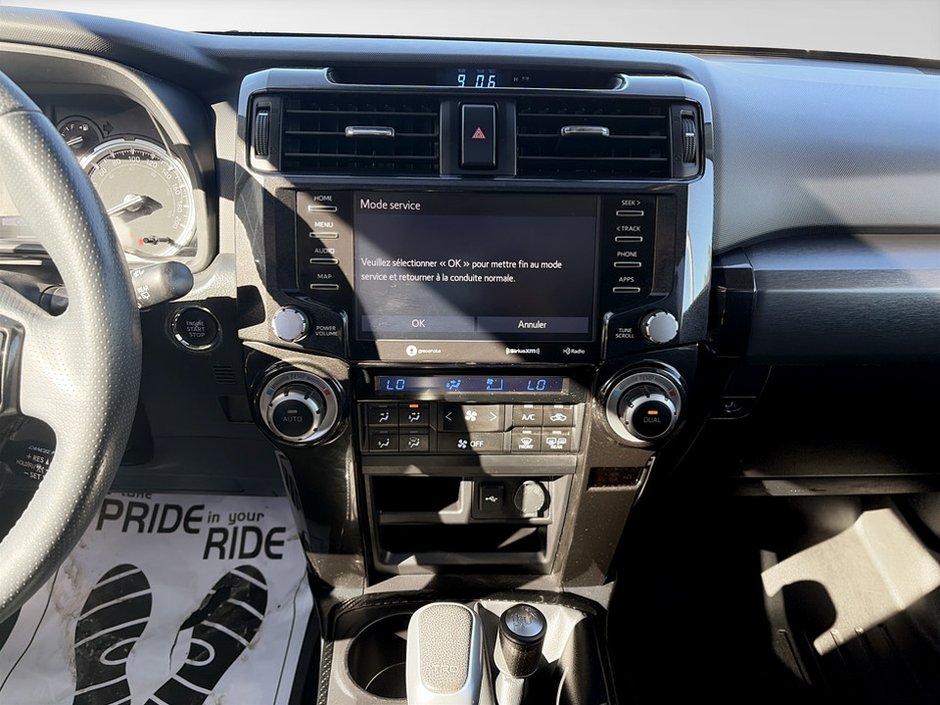 2022 Toyota 4RUNNER-10