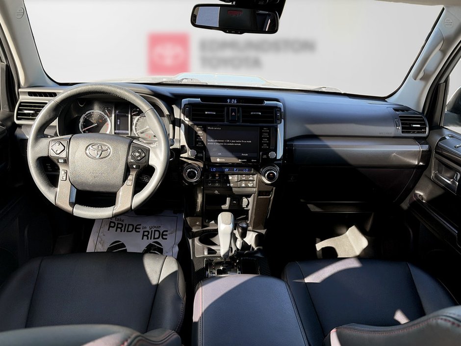 2022 Toyota 4RUNNER-11