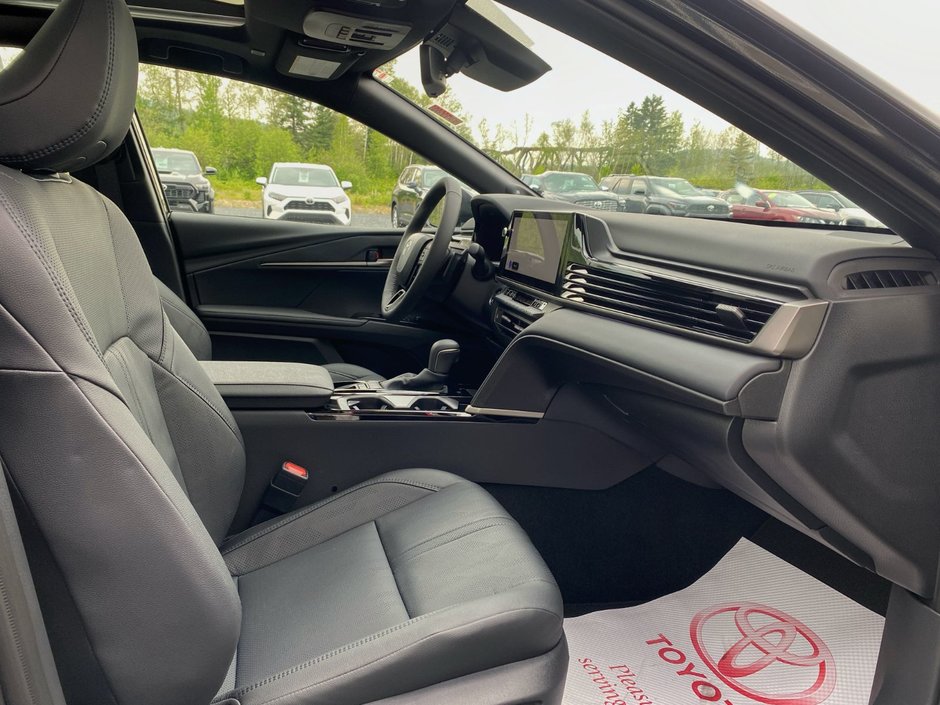 2025 Toyota CAMRY HYBRIDE XSE AWD XSE-16