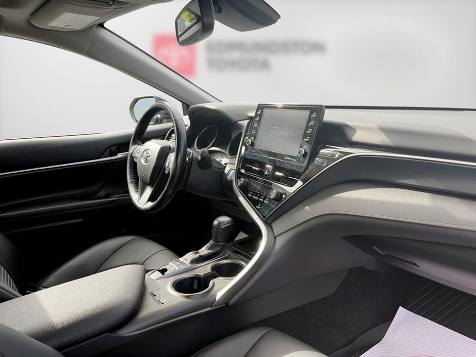 2024 Toyota CAMRY HYBID-7