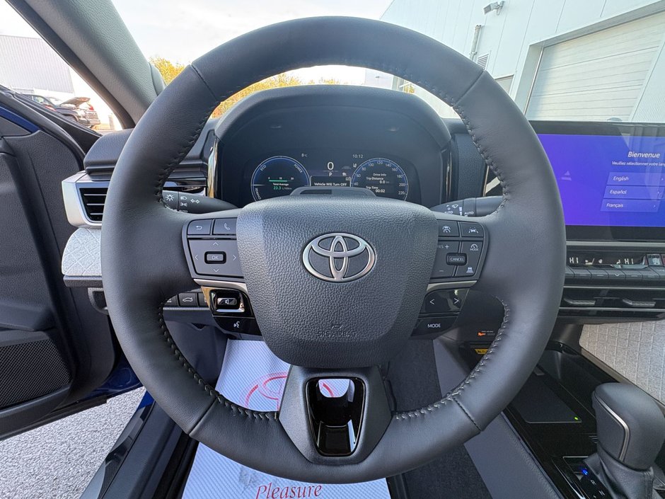 2025 Toyota CAMRY HYBRIDE XLE AWD XLE-9