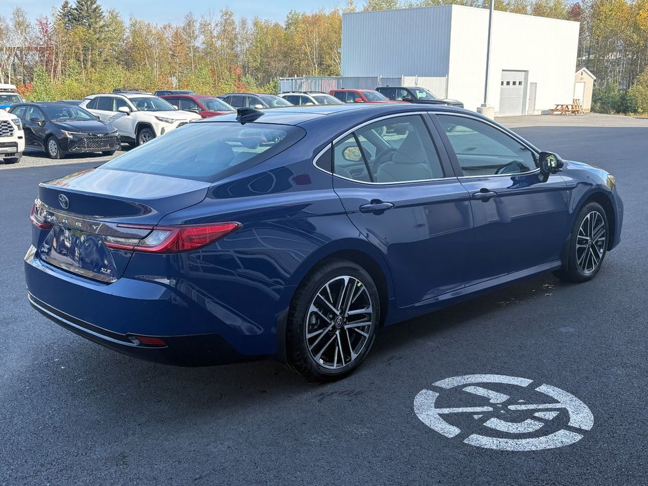2025 Toyota CAMRY HYBRIDE XLE AWD XLE-4