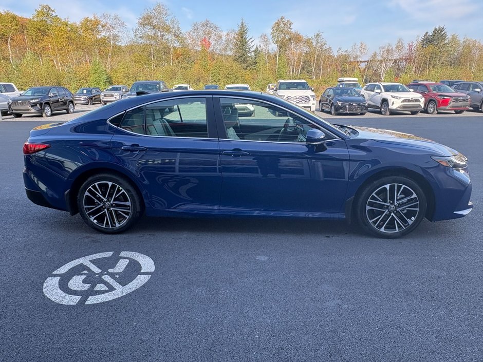 2025 Toyota CAMRY HYBRIDE XLE AWD XLE-3