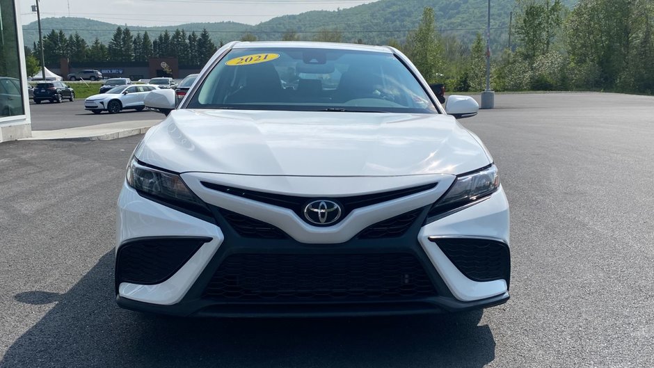 Toyota CAMRY SE AWD SE 2021-1