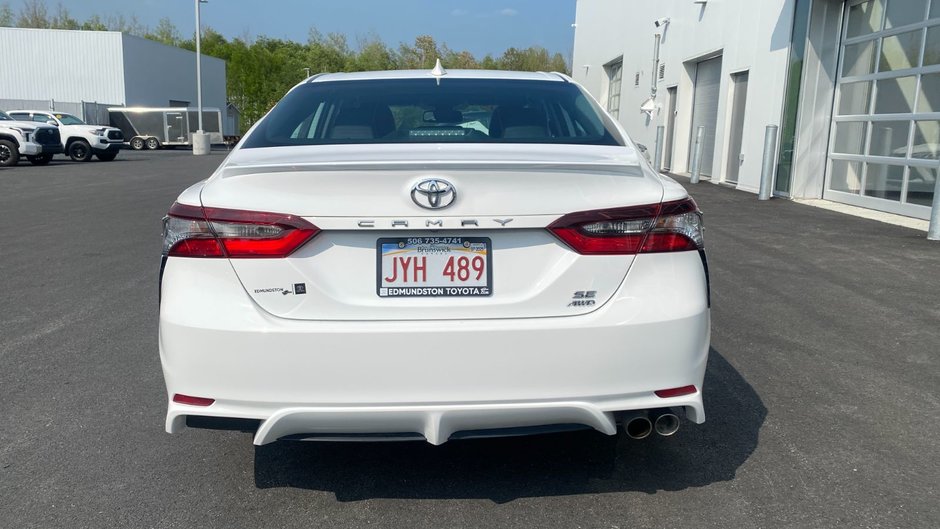 Toyota CAMRY SE AWD SE 2021-14