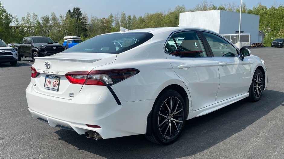 Toyota CAMRY SE AWD SE 2021-4