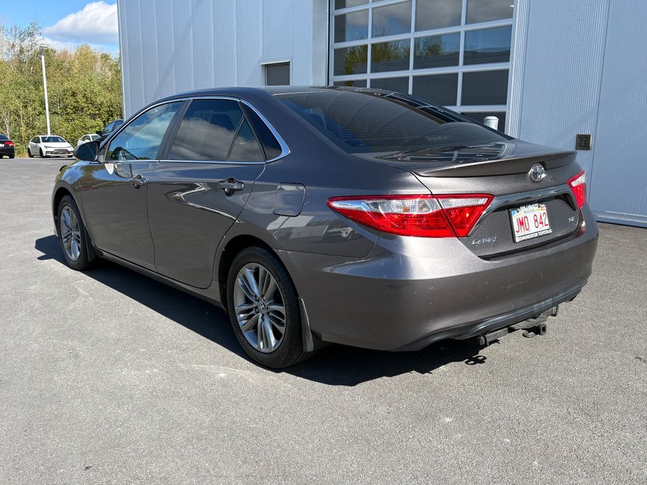 Toyota CAMRY SE 2016-6