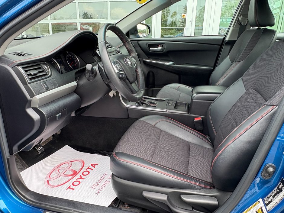 2017 Toyota Camry SE SE-10