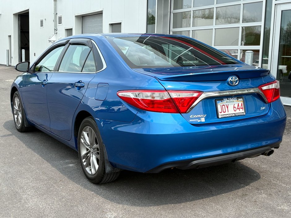 2017 Toyota Camry SE SE-6