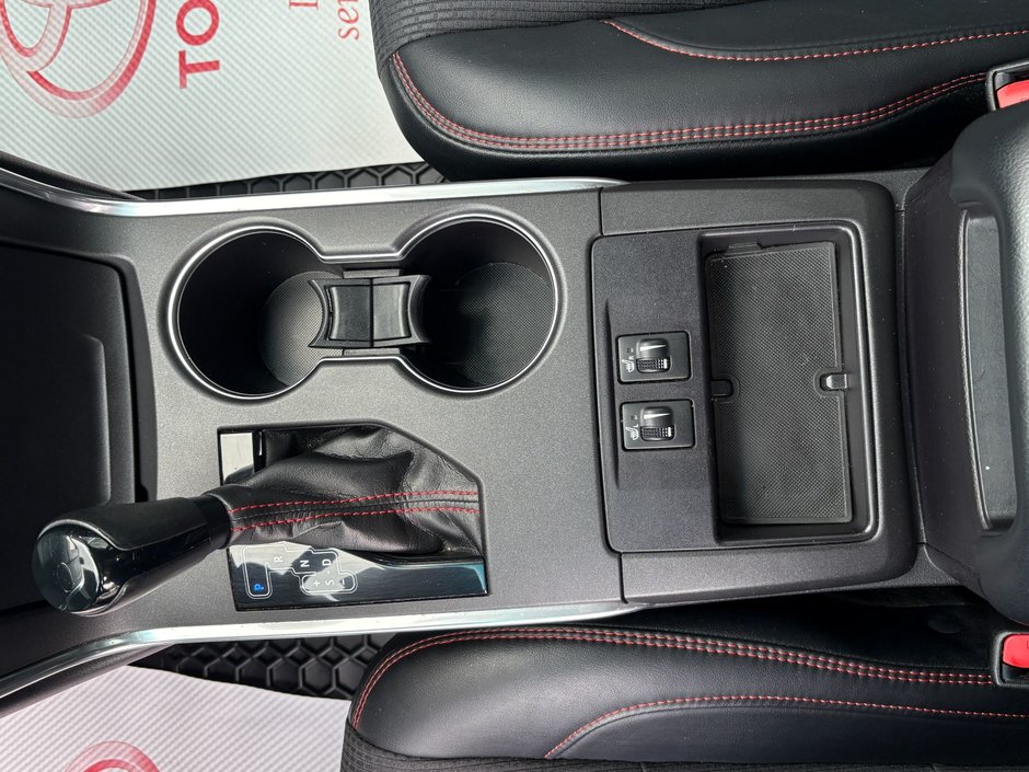 2017 Toyota Camry SE SE-15