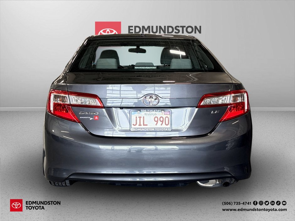 2014 Toyota CAMRY LE-3
