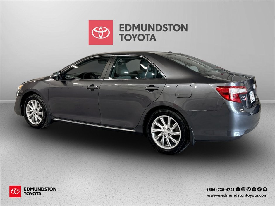 2014 Toyota CAMRY LE-2