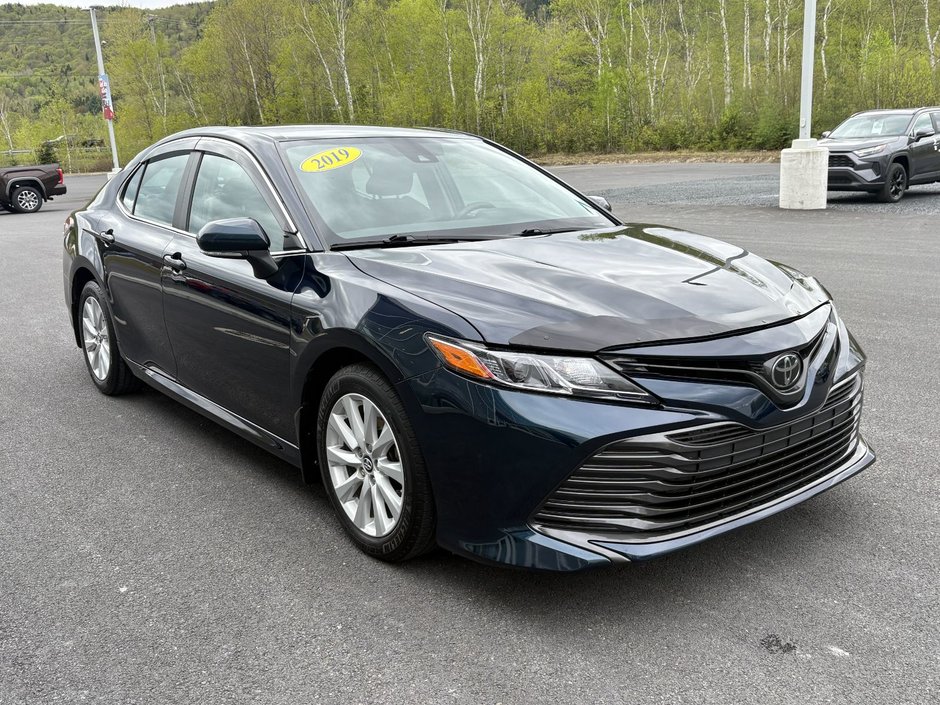 2019 Toyota Camry LE-2