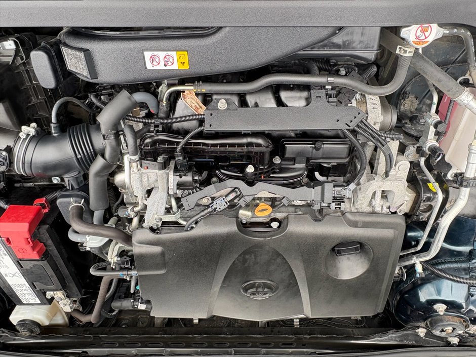 2019 Toyota Camry LE-18