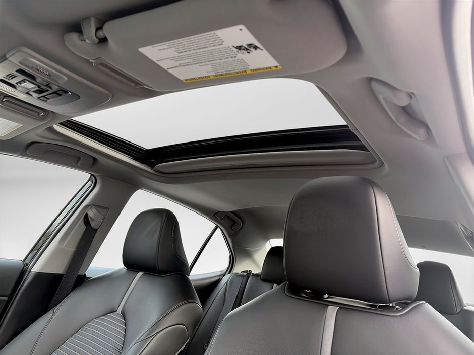 Toyota CAMRY SE 2024-9