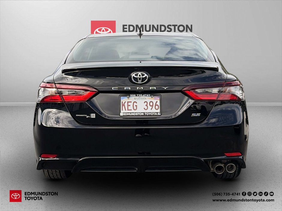 Toyota CAMRY SE 2024-3