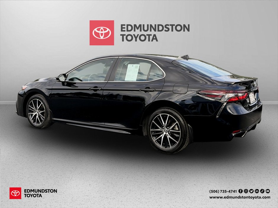 Toyota CAMRY SE 2024-2