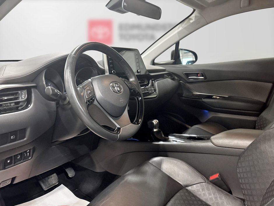 2021 Toyota CH-R-11