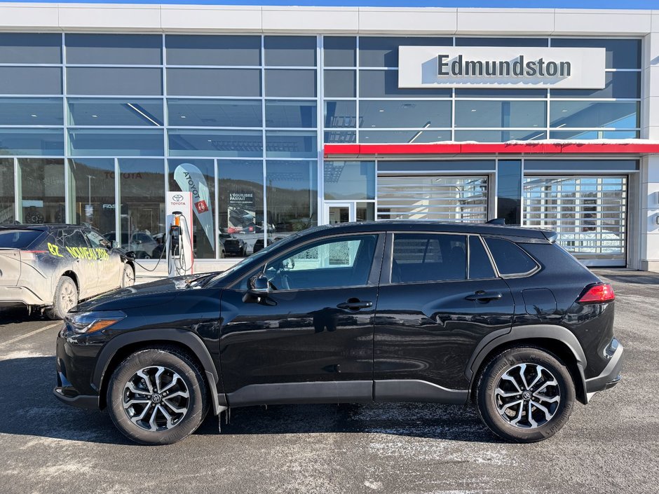 2025 Toyota COROLLA CROSS HYBRIDE SE AWD Hybrid SE-1