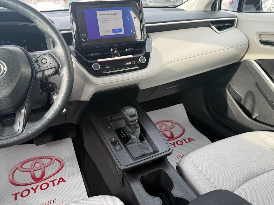 2026 Toyota COROLLA CROSS L FWD L-12