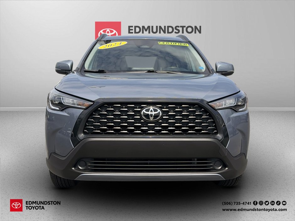2024 Toyota COROLLA CROSS LE PREMIUM LE-4