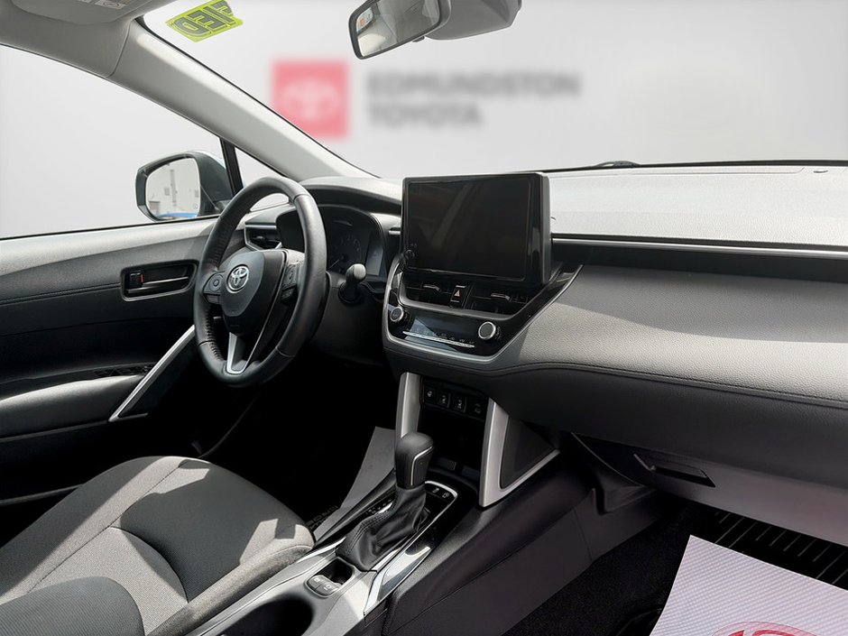 2024 Toyota COROLLA CROSS LE PREMIUM LE-7