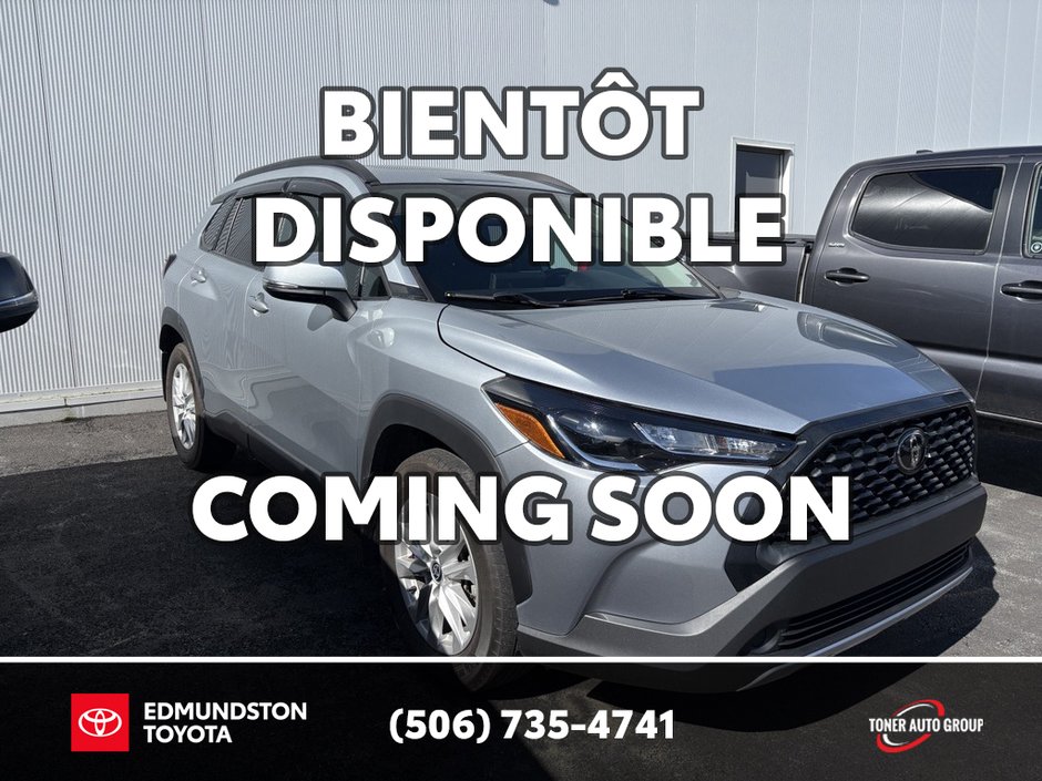 2023 Toyota COROLLA CROSS LE-0