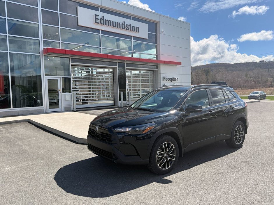 2026 Toyota COROLLA CROSS LE AWD LE-0