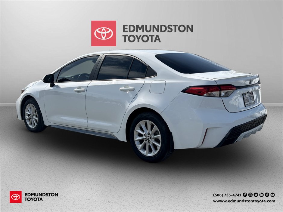 Toyota COROLLA FWD  2022-2