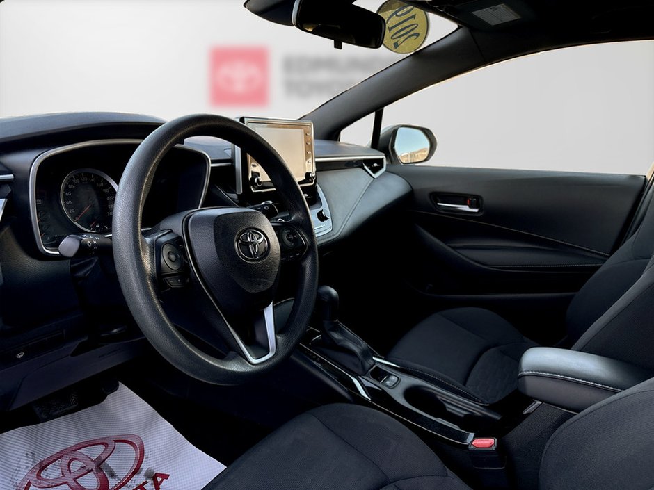 2019 Toyota COROLLA HATCHBACK S-11