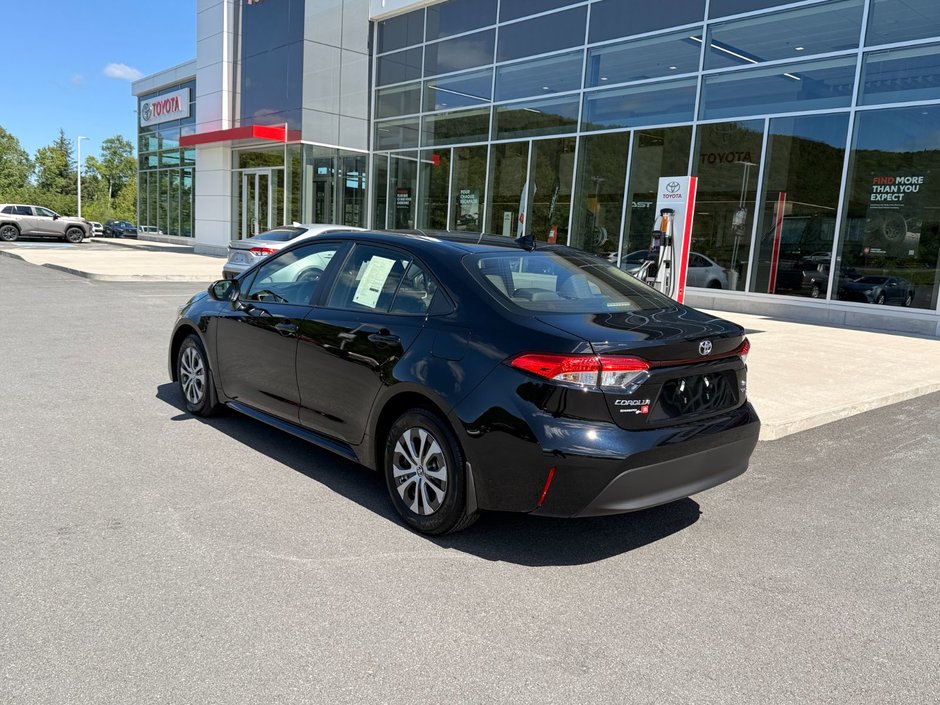 Toyota COROLLA HYBRIDE LE Hybrid LE 2026-2