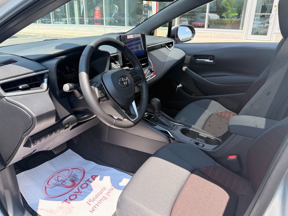 2026 Toyota COROLLA HYBRIDE SE AWD Hybrid SE-6
