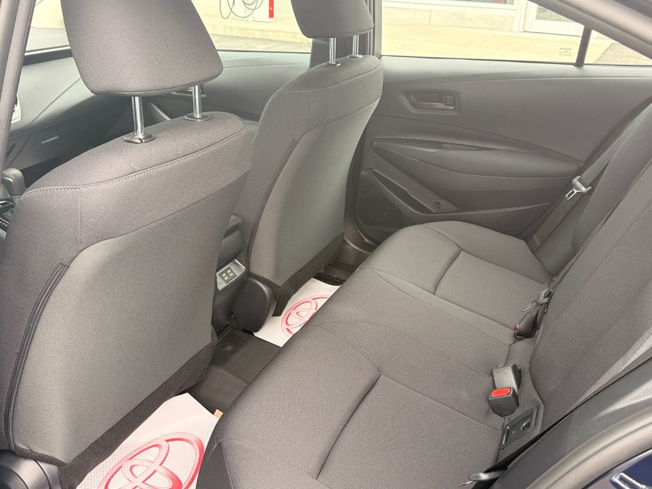 Toyota COROLLA LE CVT LE 2026-8